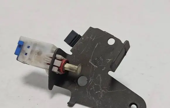 BMW Z3 E36 Clutch pedal sensor 8381612