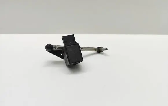 BMW 5 E60 E61 Headlight/headlamp level sensor 6762296 676229601 37146762296