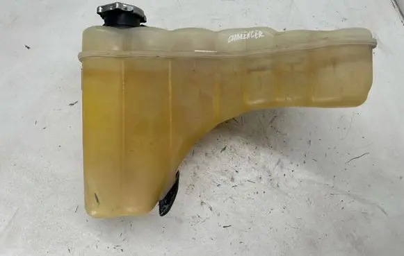 Dodge Challenger Coolant expansion tank/reservoir 55111260AF 52014521AE 55116897AA