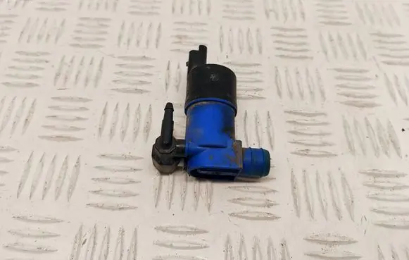 Renault Clio IV Windscreen/windshield washer pump 9641553880 9641553980