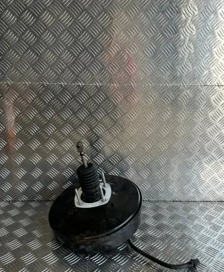Renault Trafic III (X82) Brake booster 472100959R 93455666