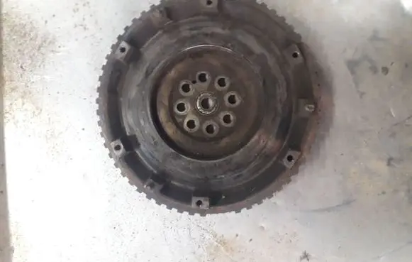 KIA Carens I Flywheel 1C29 AJ2