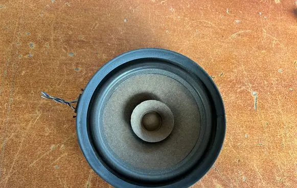 Volkswagen Fox Rear door speaker 5Z0035411C