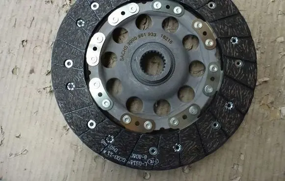 BMW X1 E84 Pressure plate 3000951933-OKS
