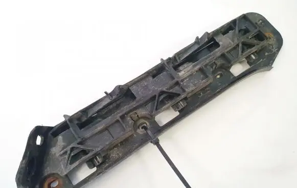 Volkswagen Touran I Front bumper mounting bracket 1t0807935