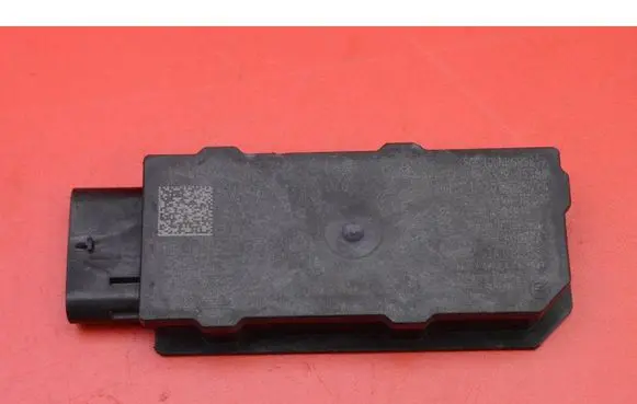Skoda Octavia 985 Sound amplifier 5WA962133B