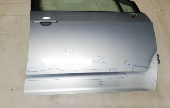 Toyota Corolla Verso AR10 Front door
