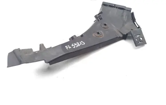 Front bumper mounting bracket