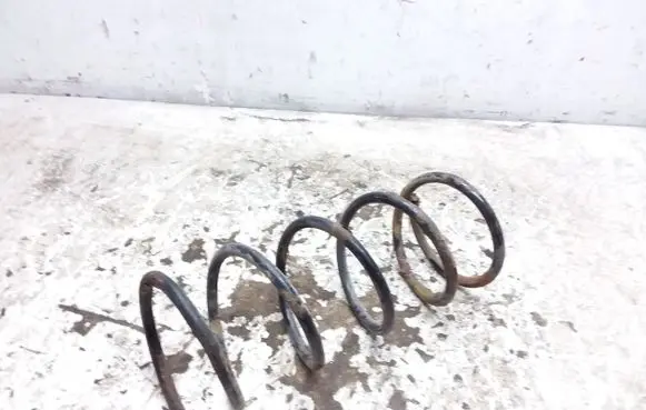 Ford Focus Front coil spring