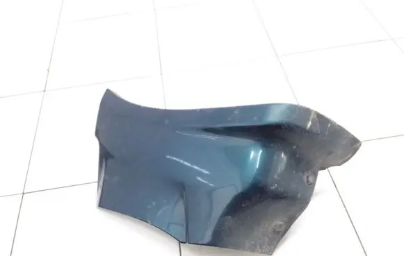 Mitsubishi Pajero Fender trim (molding) MR438734