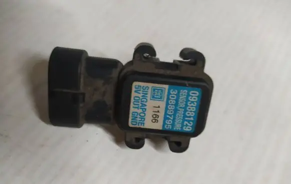 Volvo S40, V40 Air pressure sensor 30889795 09388129 1166