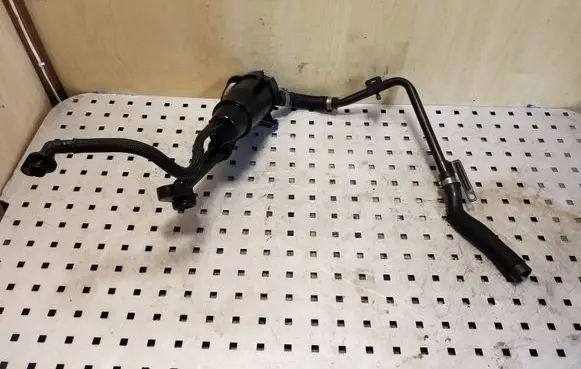 Opel Insignia A Oil breather separator 55575980
