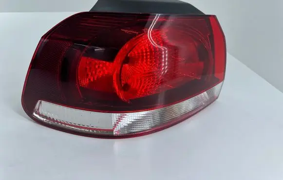Volkswagen Golf VI Rear/tail lights 5K0945095G 00992207