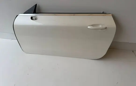 Mercedes-Benz E W238 Front door