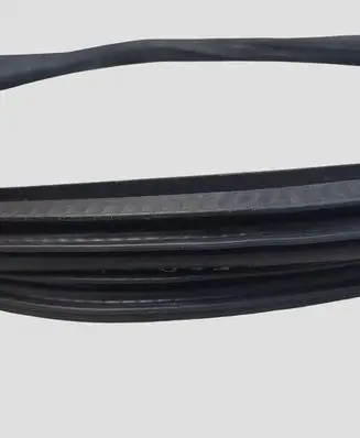 Opel Zafira C Front door rubber seal 13259937