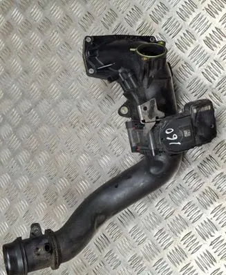 Intercooler hose/pipe