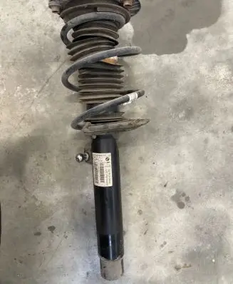 BMW 3 F30 F35 F31 Front shock absorber with coil spring 6856627