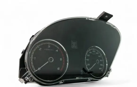 Mitsubishi L200 Speedometer (instrument cluster) 8100C562