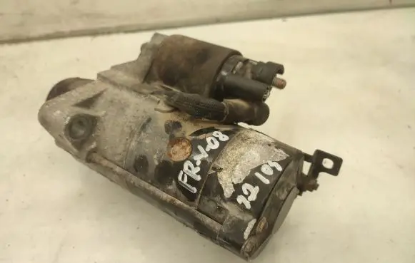 Honda FR-V Starter motor M002T85672