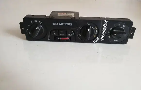 KIA Carnival Climate control unit 0K54H61190