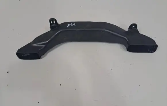 BMW iX Cabin air duct channel 9490606