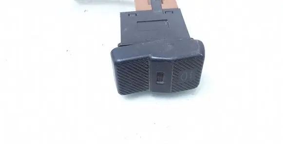Fog light switch