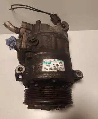 Volkswagen PASSAT B6 Air conditioning (A/C) compressor (pump) 1K0820859F