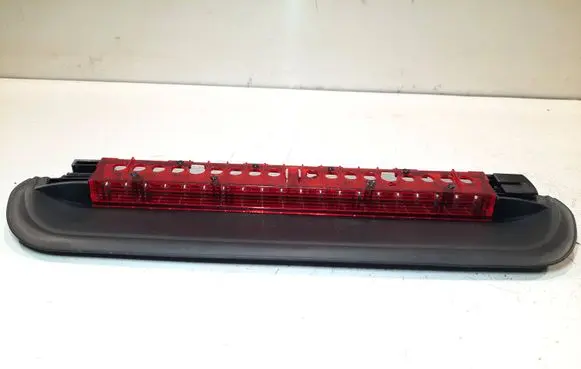 BMW 3 E90 E91 Third/center stoplight