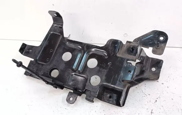Opel Insignia B Battery tray 841165