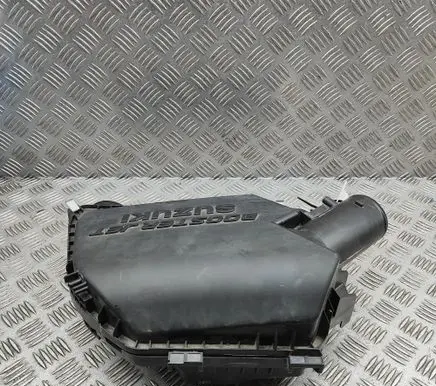 Suzuki SX4 S-Cross Air filter box 53SA01