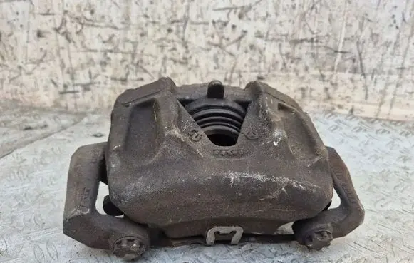 Mercedes-Benz E W212 Front brake caliper