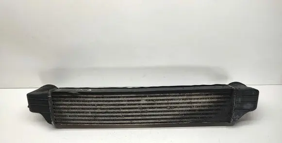 BMW X3 E83 Intercooler radiator 7789793