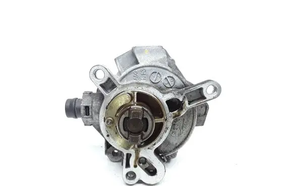 Volvo V60 Vacuum pump 31316688