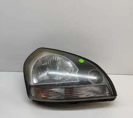 Hyundai Tucson JM Headlight/headlamp 921022EXXX