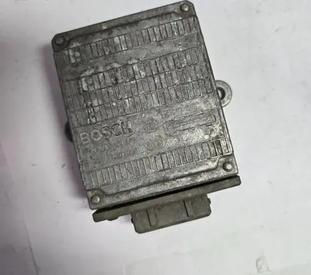 BMW 5 E39 Combustion relay 0227920001