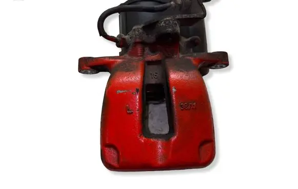 Volkswagen PASSAT B6 Rear brake caliper 