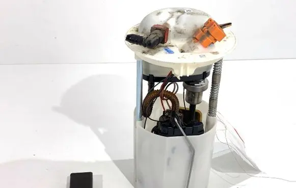 Suzuki Swift I In-tank fuel pump 1510062J01