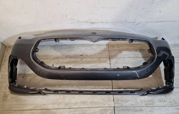 Maserati Grecale Front bumper 670176289