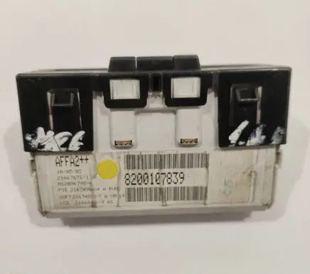 Renault Megane II Screen/display/small screen 8200107839