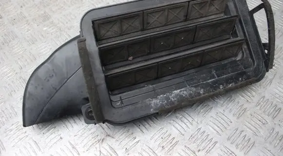 Lexus LS 400 Intake resonator 62931-50010 62930-50010