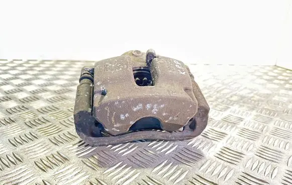 Mercedes-Benz C W204 Front brake caliper