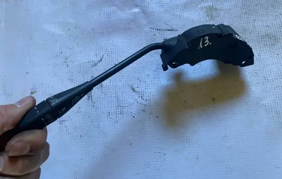 Mercedes-Benz E W211 Cruise control stalk a0085452524 0085452524