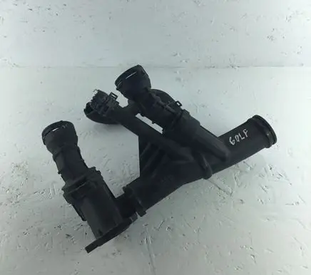 Volkswagen Golf VII Engine coolant pipe/hose 04L121111