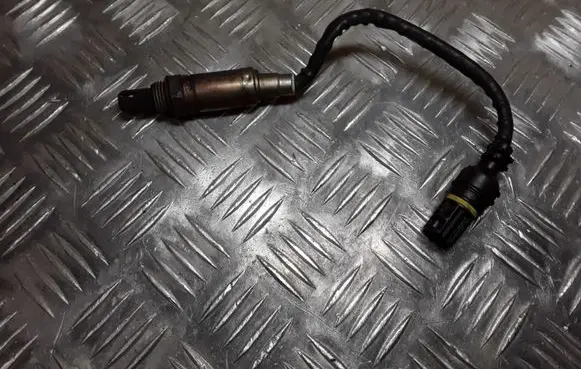 BMW 5 E60 E61 Lambda probe sensor 0258003477 17420509