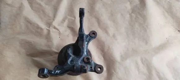 Ford Mustang V Front wheel hub spindle knuckle AR33-3107