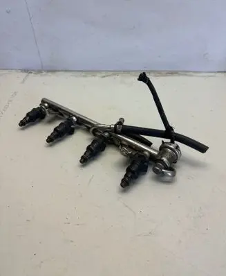 Audi A4 S4 B6 8E 8H Fuel injector 058133551A
