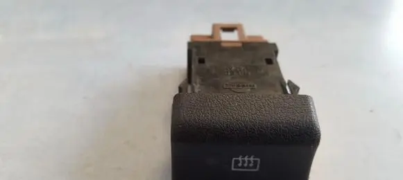 Windscreen/window heater switch