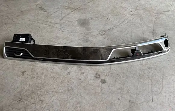 BMW 7 G11 G12 Dashboard glove box trim 6992275
