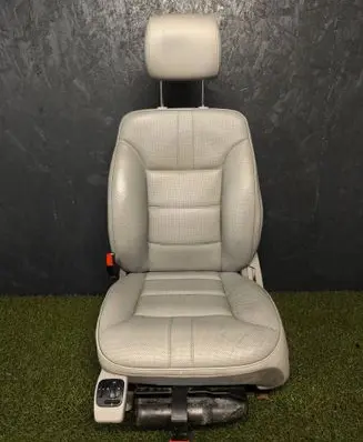 Mercedes-Benz ML W164 Front driver seat 