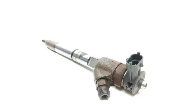 KIA Sportage Fuel injector 338002f600 180024